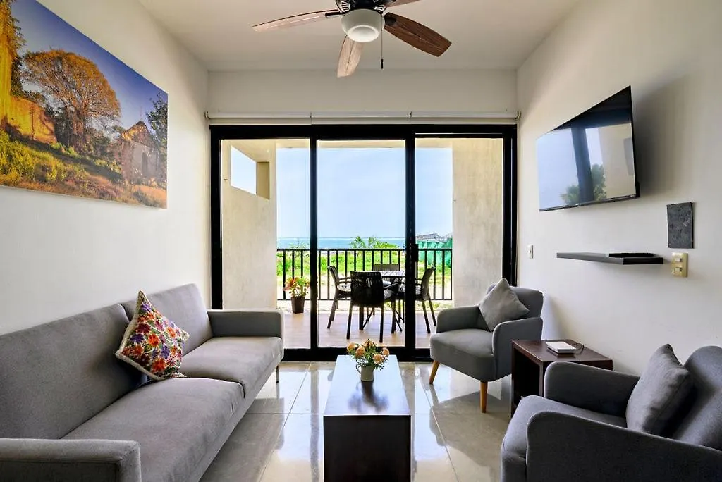 Vela'S Condos Ocean Front Puerto Morelos 3*,  Mexico
