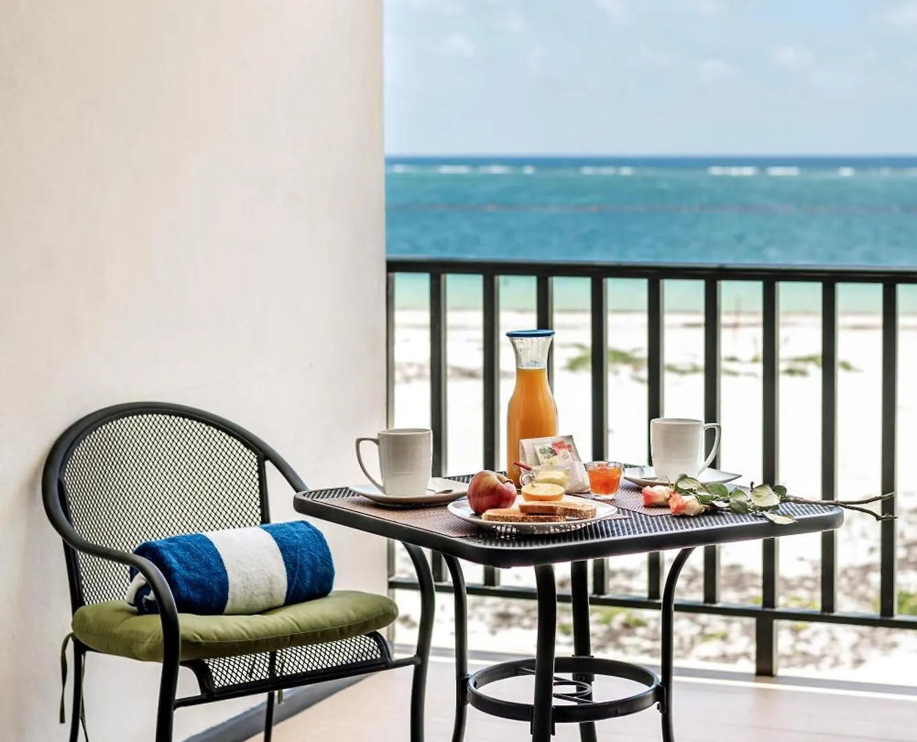 Vela'S Condos Ocean Front Puerto Morelos 3*,  Mexico