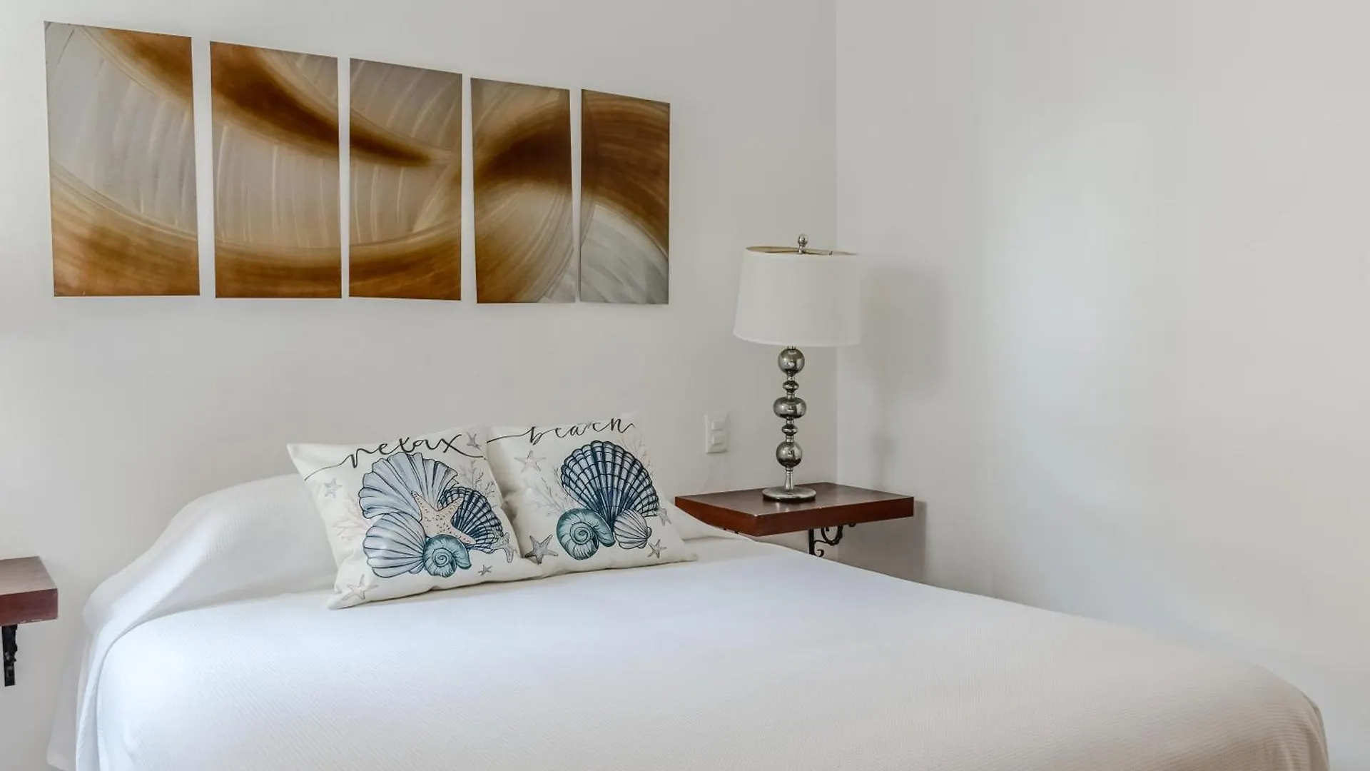 Vela'S Condos Ocean Front Puerto Morelos Aparthotel